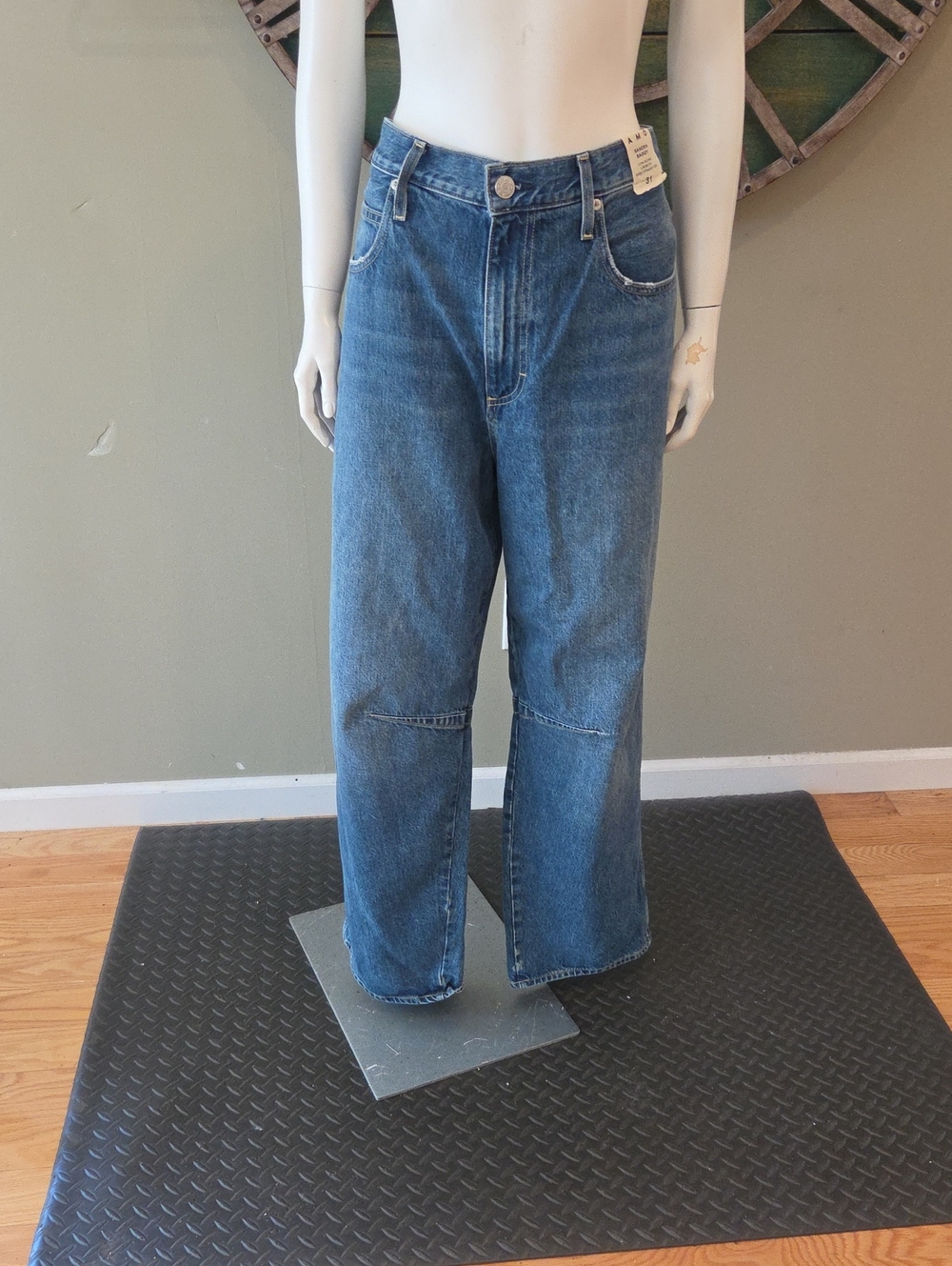 AMO Sandra Baggy Low Slung Loose Fit Wide Straight Leg Jean